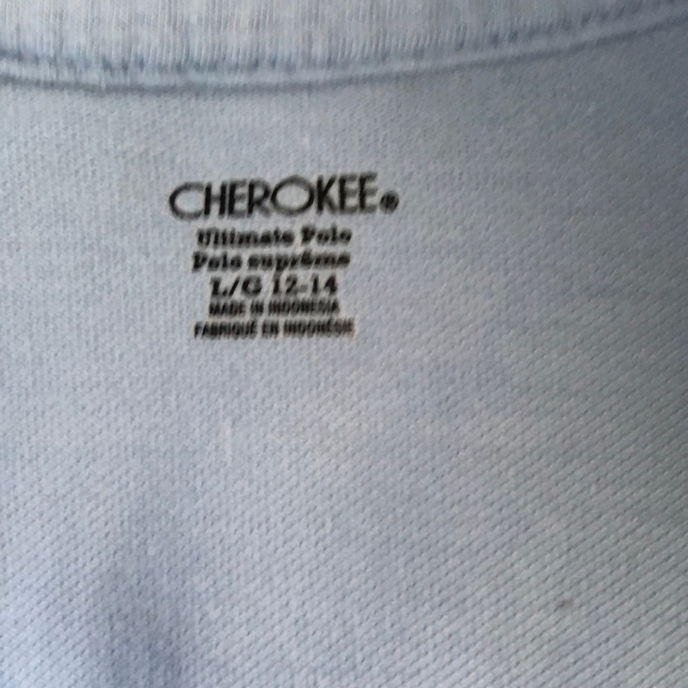 Polo - Picture 2 of 2